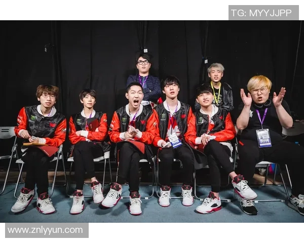 WE战队团队协作引发热议赛场表现与战术选择成焦点讨论